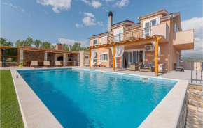 Beautiful home in Ruzic with Outdoor swimming pool, WiFi and 5 Bedrooms